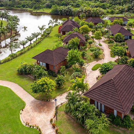 Lakowe Lakes Hotel, Golf And Country Estate By Newmark Lagos Esterno foto
